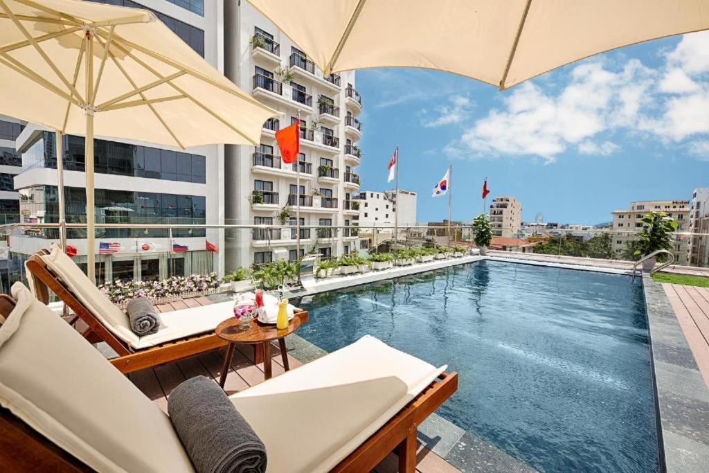 Grand Sea View Hotel & Spa Da Nang Esterno foto