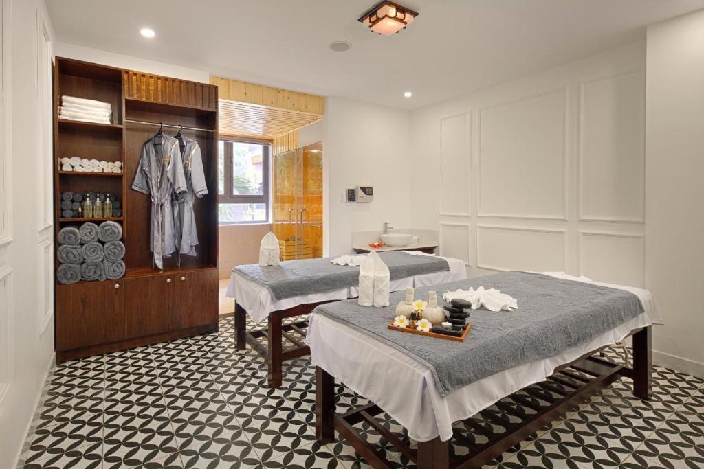 Grand Sea View Hotel & Spa Da Nang Esterno foto